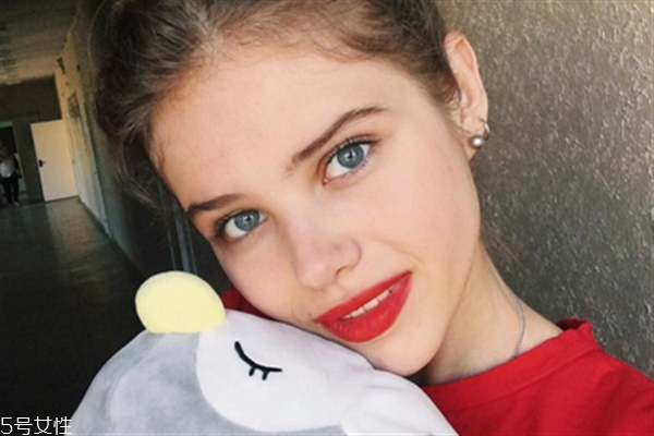 面部毛孔粗大如何改善？收縮毛孔小妙招