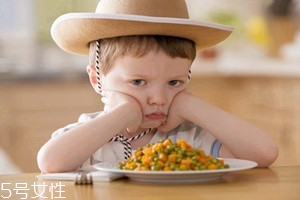 怎樣讓寶寶不會偏食？教你5個小妙招