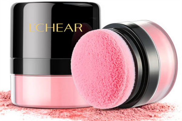 氣墊腮紅和傳統(tǒng)腮紅哪個好？五種膚色適合的顏色