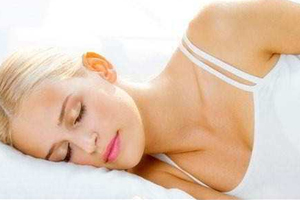 睡姿可以防治哪些疾??？好的睡姿是養(yǎng)生秘訣