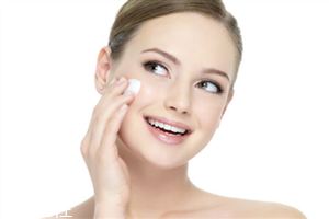 面霜早上用還是晚上用？面霜是深度護理肌膚