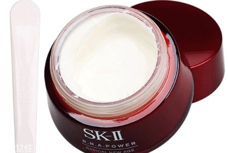 sk2大紅瓶面霜的功效和成分 sk2大紅瓶面延展性很好 sk2大紅瓶面霜的功效和成分 sk2大紅瓶面延展性很好