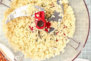 大蒜冰糖水是蒸還是煮？來看看具體做法