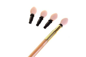 眼影刷和眼影棒哪個(gè)值得買？眼影刷水貂毛最好