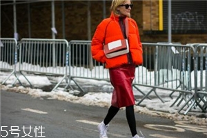 冬天襪子怎么搭配？冬季襪子這樣穿才時(shí)尚