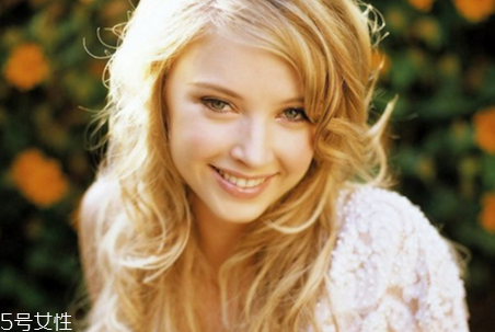 納米無(wú)痕雙眼皮的線會(huì)被吸收嗎？納米雙眼皮不是永久的