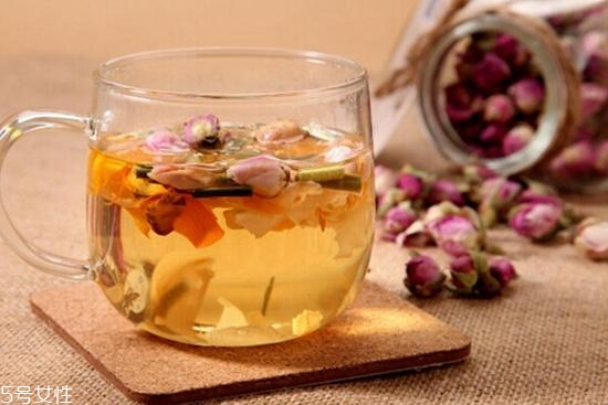 哪些人不能喝玫瑰花茶 四類人不適合 哪些人不能喝玫瑰花茶 四類人不適合