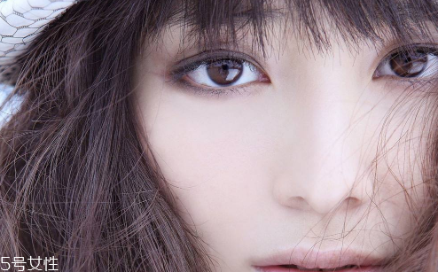 割雙眼皮要注意什么？割雙眼皮充血是正?，F(xiàn)象