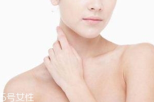 頸紋霜怎么選擇？視黃醇等成分有作用