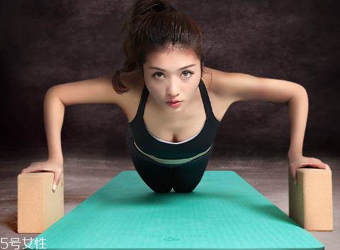 練瑜伽對焦慮有好處嗎 起到緩解作用 練瑜伽對焦慮有好處嗎 起到緩解作用