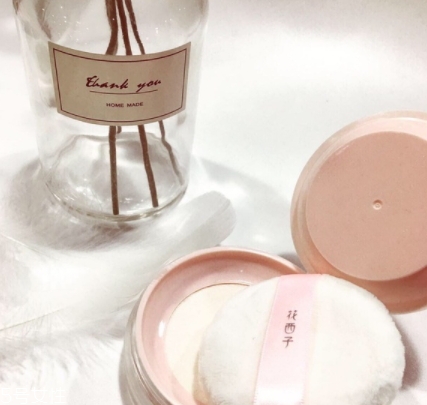 花西子是什么牌子？國貨新星品牌