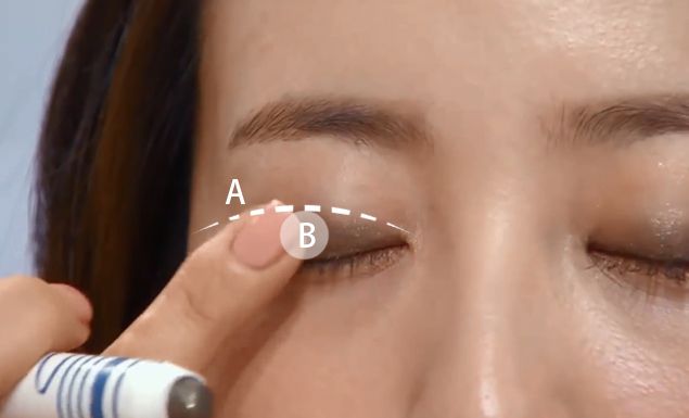 內(nèi)雙變外雙眼妝畫法 內(nèi)雙校正眼型方法 內(nèi)雙變外雙眼妝畫法 內(nèi)雙校正眼型方法