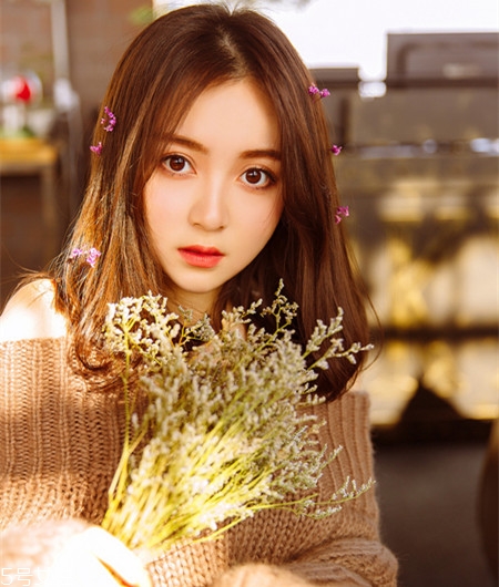 圓臉妹子適合什么發(fā)型？短發(fā)更能突顯氣質(zhì)