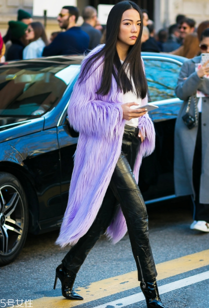 皮草下身搭配什么好看？這個冬天不怕冷