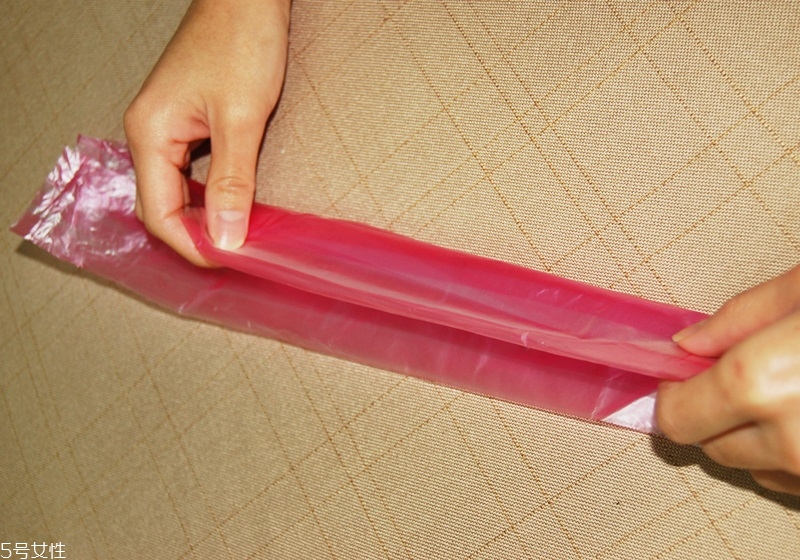 塑料袋收納妙招圖解 4個收納小技巧 塑料袋收納妙招圖解 4個收納小技巧