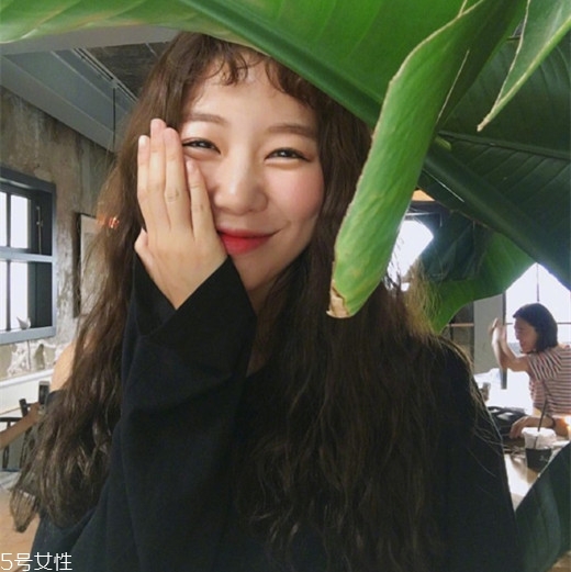 2022年最流行的中長發(fā) 論發(fā)型的重要性 2022年最流行的中長發(fā) 論發(fā)型的重要性