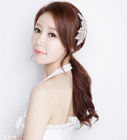 2018新娘發(fā)型圖片大全 最美的就是你 2018新娘發(fā)型圖片大全 最美的就是你