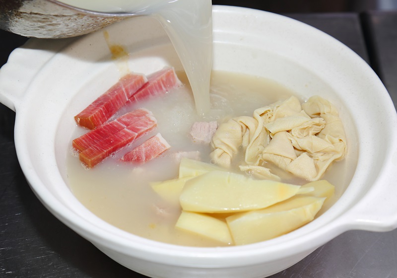 砂鍋的正確使用方法及注意事項 砂鍋的正確使用方法及注意事項