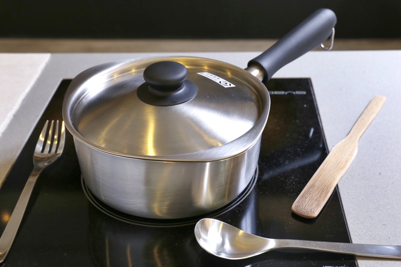 不銹鋼鍋第一次用怎么處理 必學(xué)的開鍋養(yǎng)鍋技巧 不銹鋼鍋第一次用怎么處理 必學(xué)的開鍋養(yǎng)鍋技巧
