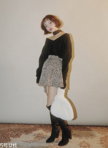 長(zhǎng)靴怎么搭配顯高？輕松穿出大長(zhǎng)腿