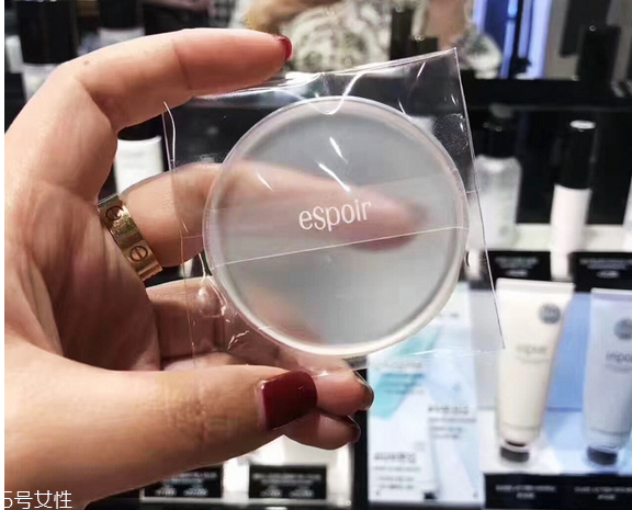 espoir艾絲珀硅膠粉撲好用嗎？硅膠粉撲非常受歡迎
