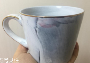 TF16口紅是什么顏色？番茄紅百搭秋冬色