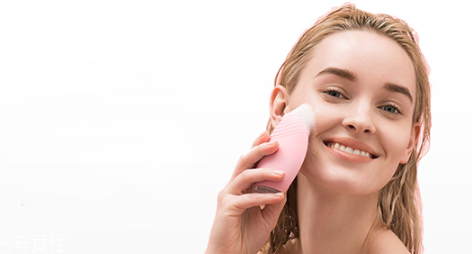 luna洗臉儀標(biāo)準(zhǔn)版和mini的區(qū)別 洗完臉不緊繃的清潔神器 luna洗臉儀標(biāo)準(zhǔn)版和mini的區(qū)別 洗完臉不緊繃的清潔神器