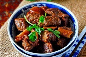 紅燒牛肉用冷水還是熱水 冷水焯水 紅燒牛肉用冷水還是熱水 冷水焯水