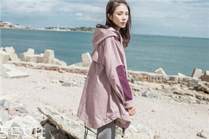 2018流行什么款式風(fēng)衣？這幾款都是必備款