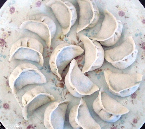 香椿水餃怎么做好吃？超詳細(xì)香椿豆腐餃子做法