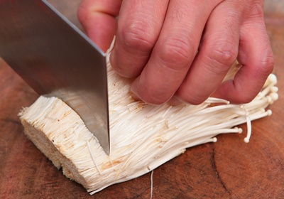 新鮮香菇怎么挑選與處理 新鮮香菇怎么挑選與處理