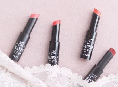 2022豆沙色口紅哪個(gè)牌子最火 經(jīng)典不過時(shí) 2022豆沙色口紅哪個(gè)牌子最火 經(jīng)典不過時(shí)