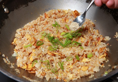 蛋炒飯怎么做才成粒 蛋炒飯這樣炒的一粒粒 蛋炒飯怎么做才成粒 蛋炒飯這樣炒的一粒粒