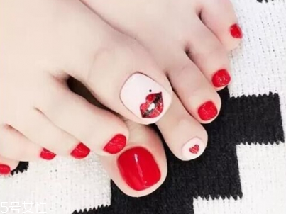 2018夏季腳美甲圖片 韓式清新腳指美甲圖 2018夏季腳美甲圖片 韓式清新腳指美甲圖