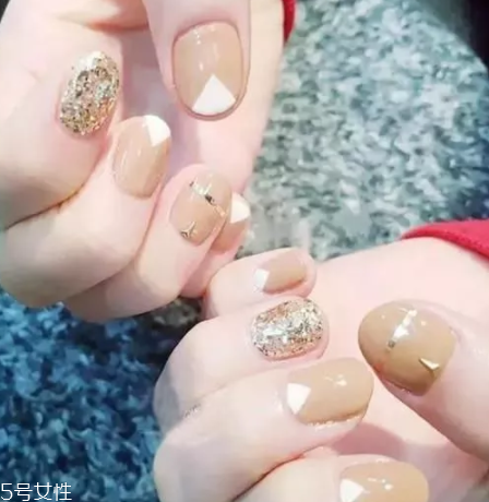 2022美甲十個(gè)流行顏色 氣質(zhì)美甲圖片大全2022 2022美甲十個(gè)流行顏色 氣質(zhì)美甲圖片大全2022