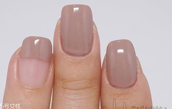 美甲裸粉色款式圖片2018 新款裸色美甲圖案大全 美甲裸粉色款式圖片2018 新款裸色美甲圖案大全