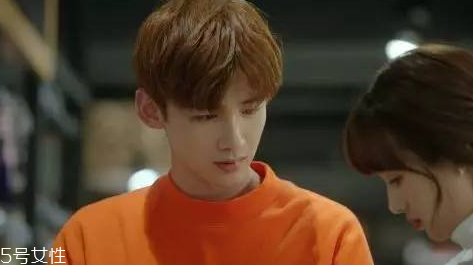 2022男士流行染發(fā)顏色 男士染發(fā)發(fā)色圖片 2022男士流行染發(fā)顏色 男士染發(fā)發(fā)色圖片