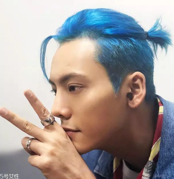 2022男士流行染發(fā)顏色 男士染發(fā)發(fā)色圖片 2022男士流行染發(fā)顏色 男士染發(fā)發(fā)色圖片