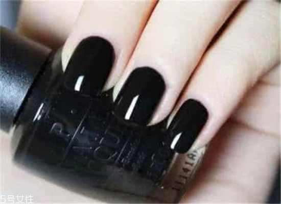 2018最新流行款純色美甲圖片 簡單耐看的美甲圖片漸變款式 2018最新流行款純色美甲圖片 簡單耐看的美甲圖片漸變款式