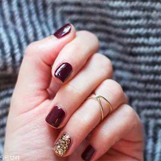 2018最新流行款純色美甲圖片 簡單耐看的美甲圖片漸變款式 2018最新流行款純色美甲圖片 簡單耐看的美甲圖片漸變款式