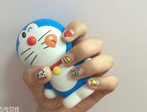 可愛卡通美甲圖片2022 指甲油正確涂法 可愛卡通美甲圖片2022 指甲油正確涂法