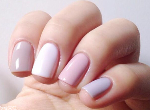 少女心美甲圖片韓式2018 純色美甲跳色款式搭配圖 少女心美甲圖片韓式2018 純色美甲跳色款式搭配圖
