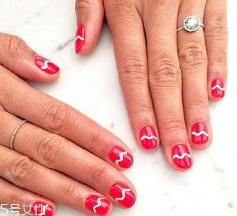 情人節(jié)美甲流行什么款式 2018情人節(jié)美甲圖片大全合集 情人節(jié)美甲流行什么款式 2018情人節(jié)美甲圖片大全合集