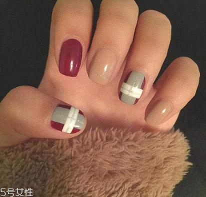 情人節(jié)美甲流行什么款式 2018情人節(jié)美甲圖片大全合集 情人節(jié)美甲流行什么款式 2018情人節(jié)美甲圖片大全合集