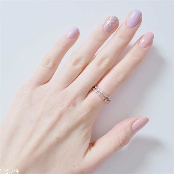 2022春天適合什么顏色美甲 純色系列顯手白的美甲圖片 2022春天適合什么顏色美甲 純色系列顯手白的美甲圖片