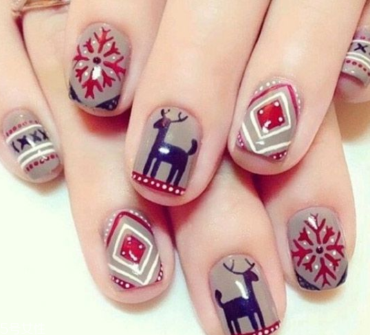 可愛卡通美甲圖片2022 指甲油正確涂法 可愛卡通美甲圖片2022 指甲油正確涂法