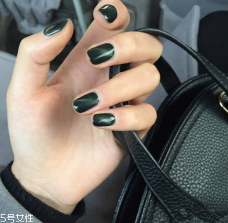 貓眼美甲一般多少錢(qián) 貓眼美甲的原理 貓眼美甲一般多少錢(qián) 貓眼美甲的原理