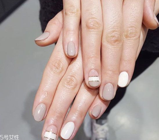 美甲裸粉色款式圖片2018 新款裸色美甲圖案大全 美甲裸粉色款式圖片2018 新款裸色美甲圖案大全