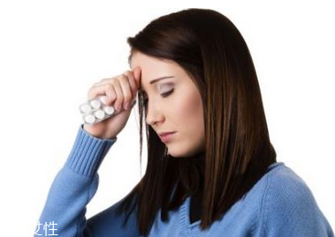 美瞳戴反了會(huì)怎么樣 美瞳戴反了的感覺(jué) 美瞳戴反了會(huì)怎么樣 美瞳戴反了的感覺(jué)