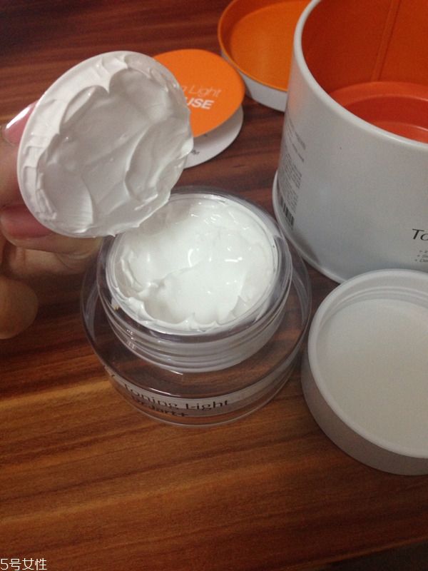 素顏霜什么時(shí)候涂最好 素顏霜排行榜10強(qiáng)2022 素顏霜什么時(shí)候涂最好 素顏霜排行榜10強(qiáng)2022